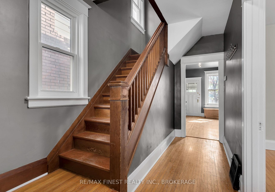 369-victoria-street-kingston-ontario-x12151113