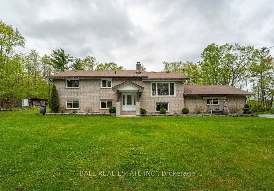 153-fire-route-26-trent-lakes-ontario-x12151116
