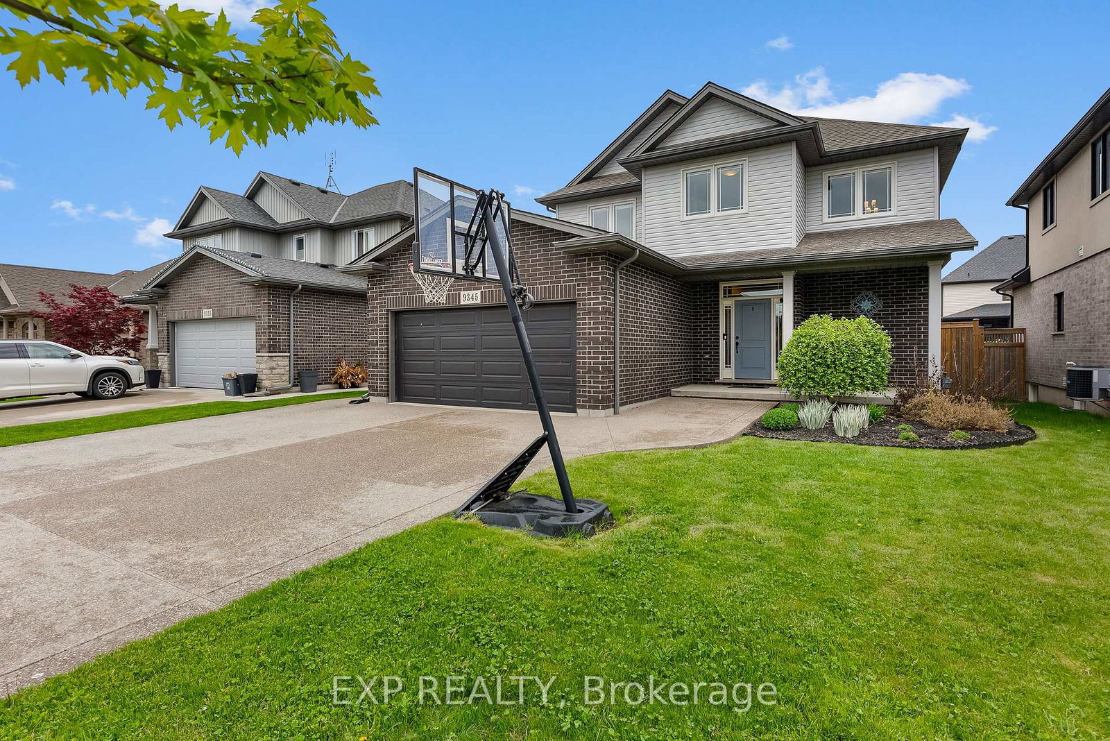 9345-eagle-ridge-drive-niagara-falls-ontario-x12151172