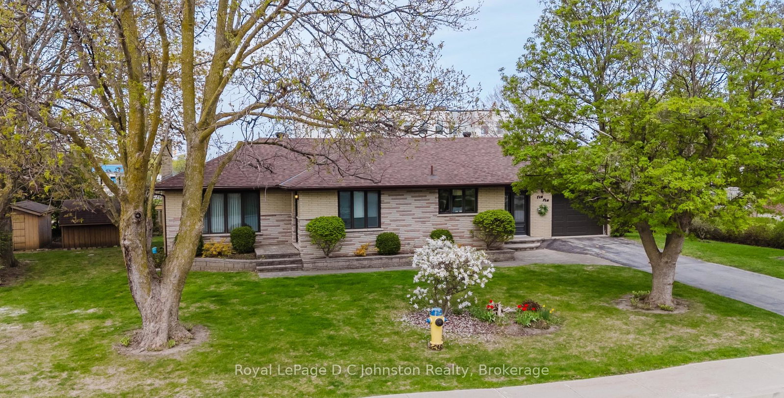 1010-bricker-street-saugeen-shores-ontario-x12151179