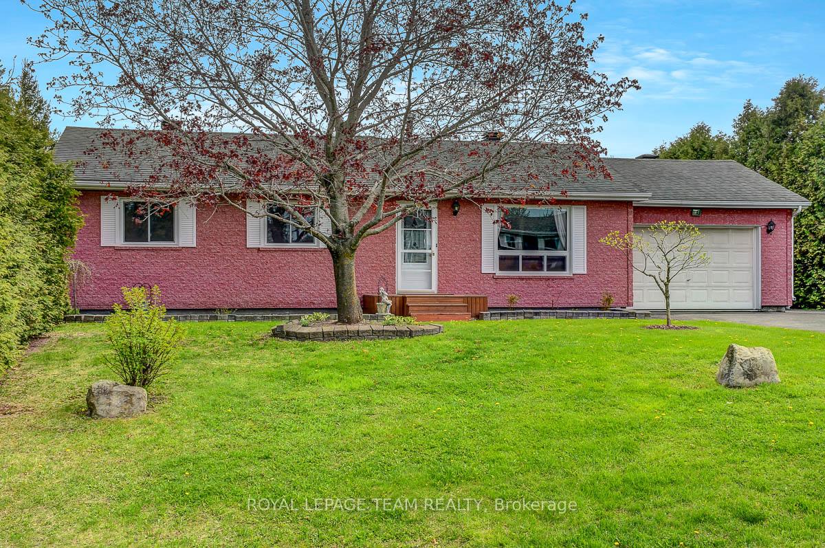 2833-glenwood-drive-ottawa-ontario-x12151369