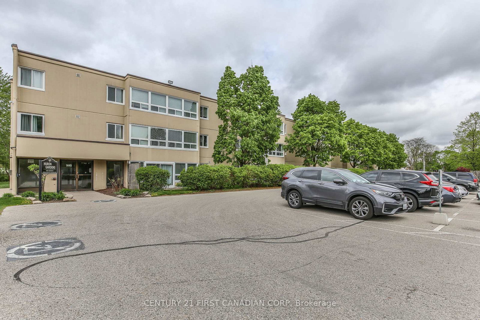 1445-huron-street-london-east-ontario-x12151405