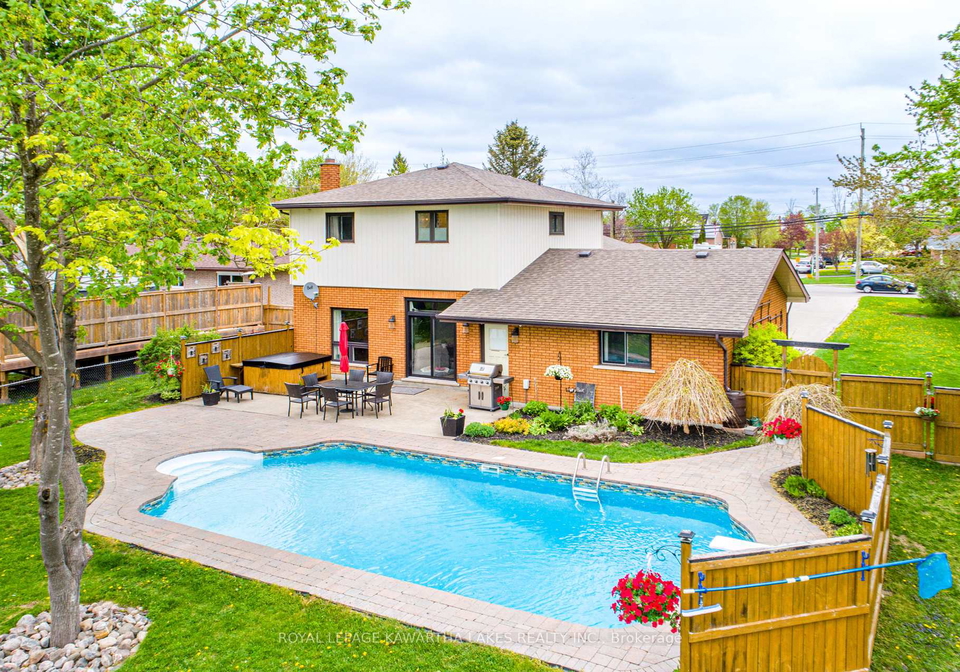 197-angeline-street-n-kawartha-lakes-ontario-x12151407