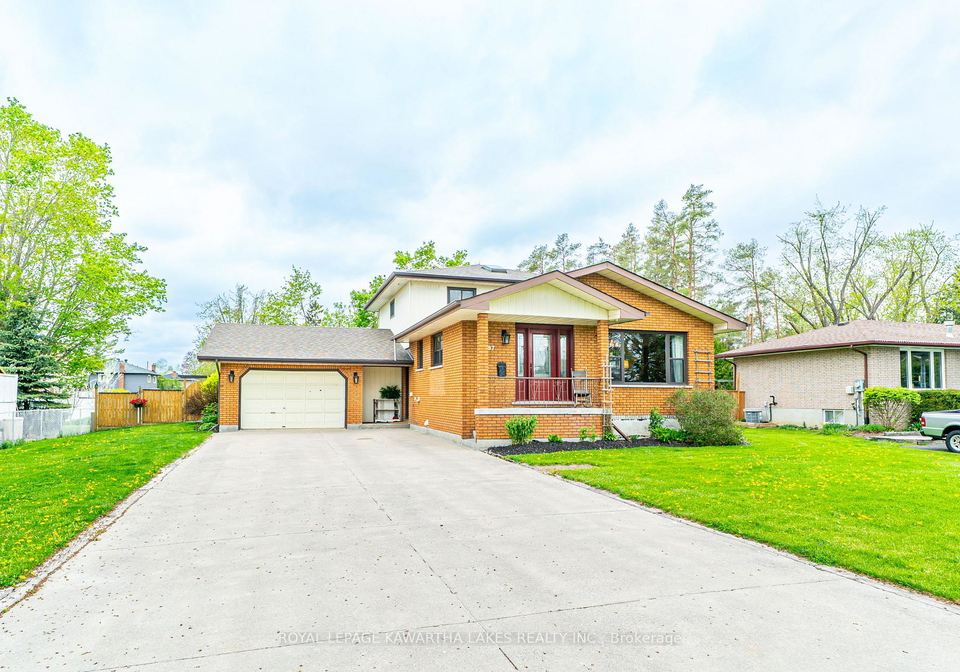197-angeline-street-n-kawartha-lakes-ontario-x12151407