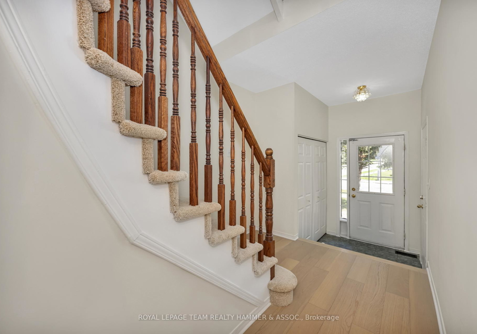 573-neighbourhood-way-ottawa-ontario-x12151421