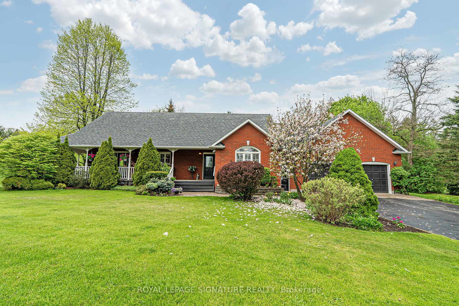 15-olivers-lane-cobourg-ontario-x12151457