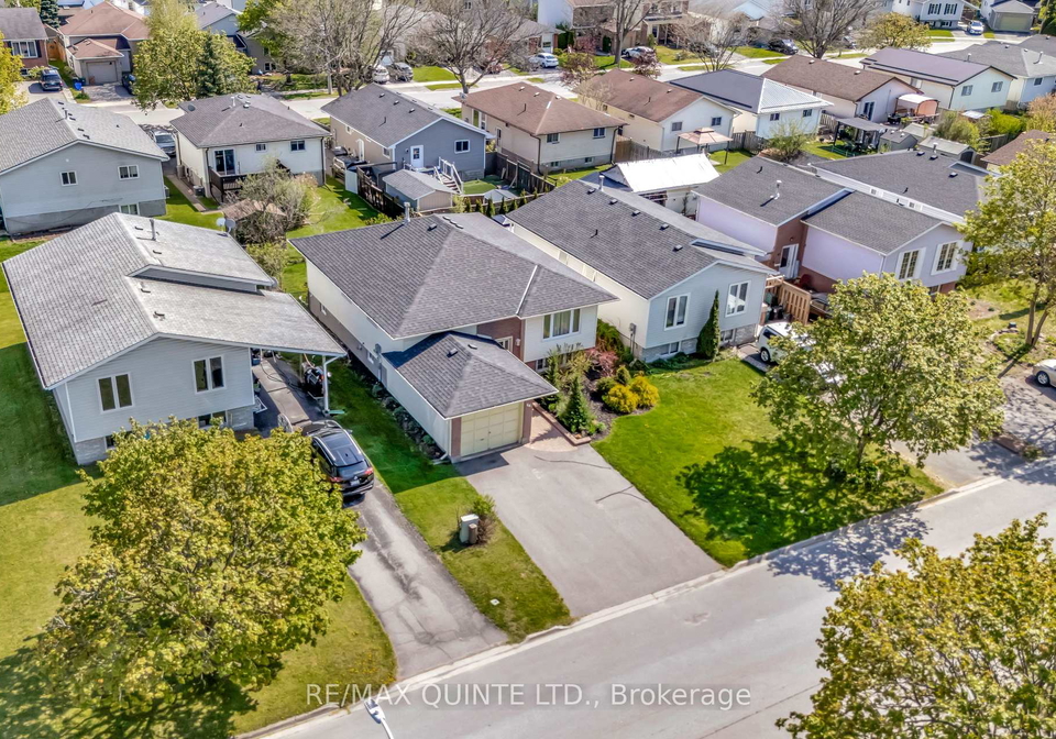 66-bogart-crescent-belleville-ontario-x12151493