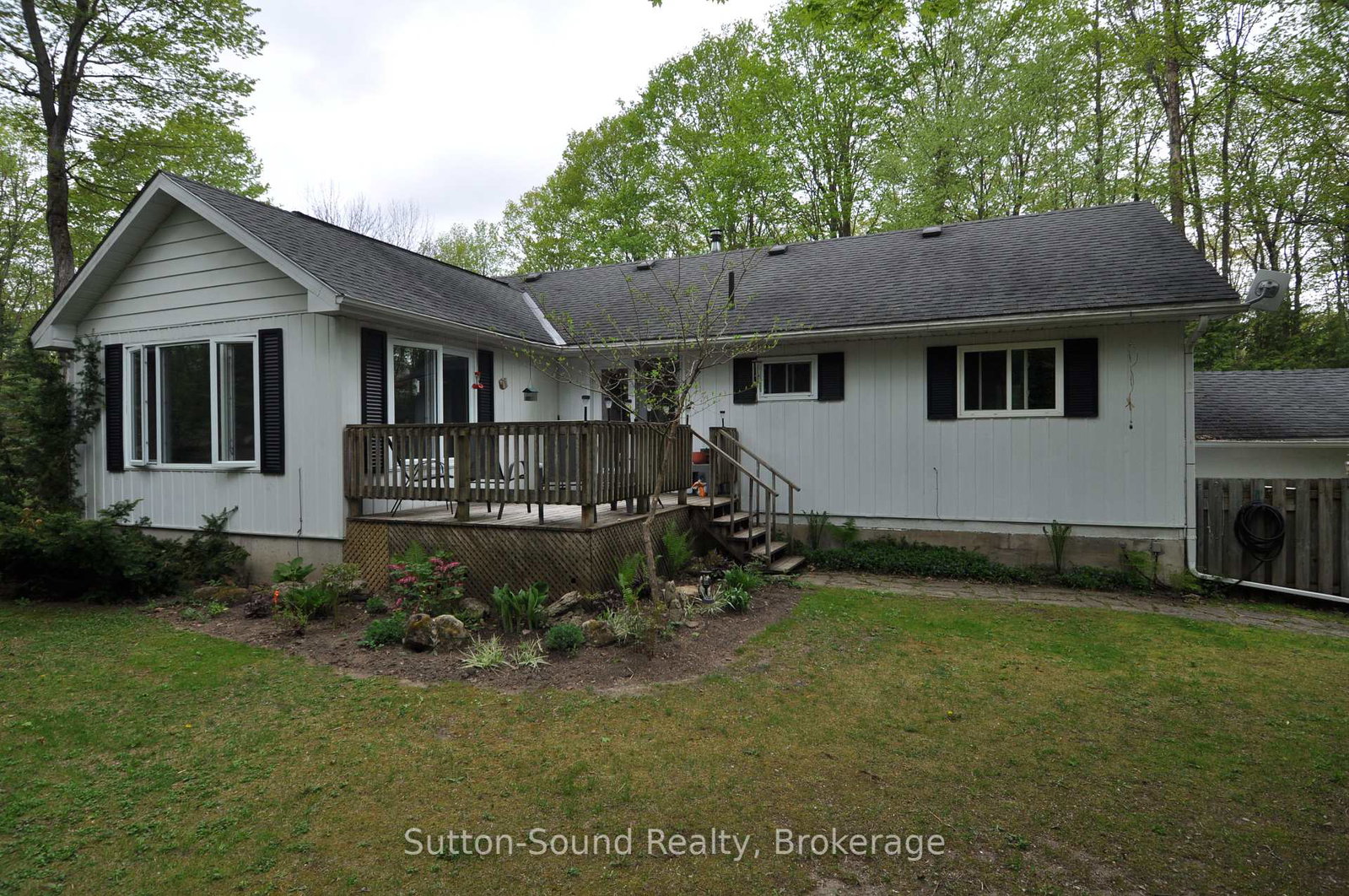 362534-lindenwood-road-georgian-bluffs-ontario-x12151526