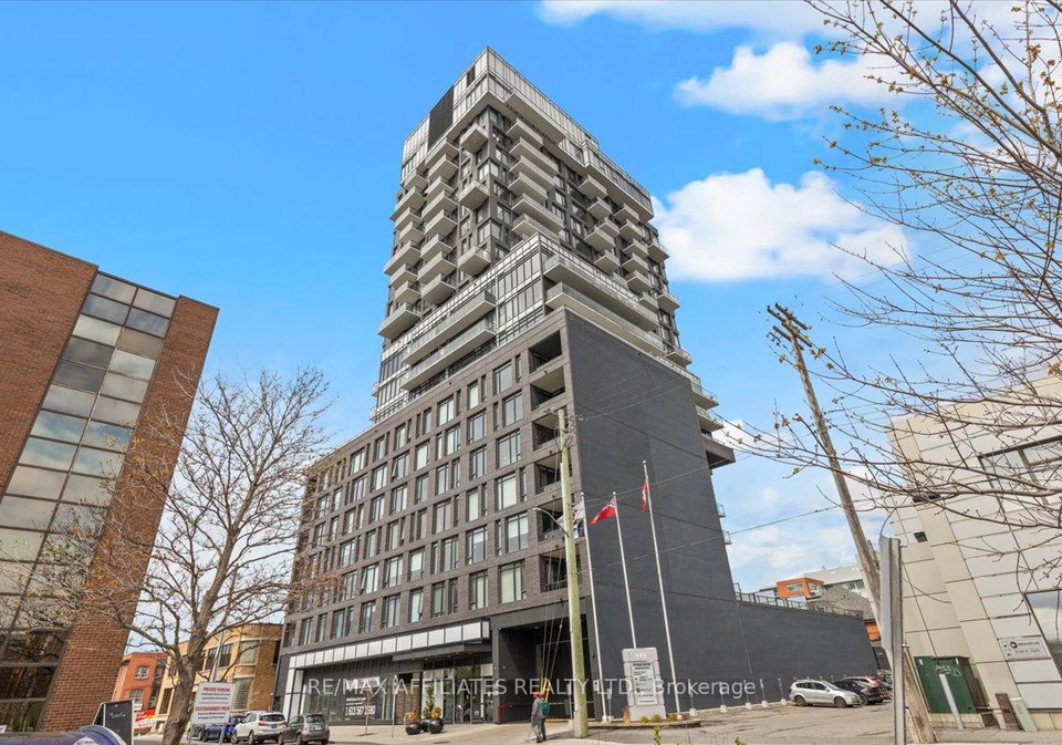 203-catherine-street-ottawa-ontario-x12151552