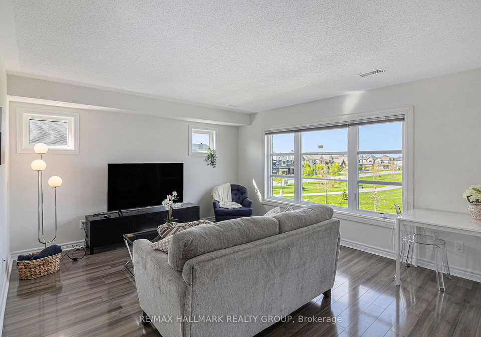 735-magnolia-street-ottawa-ontario-x12151801