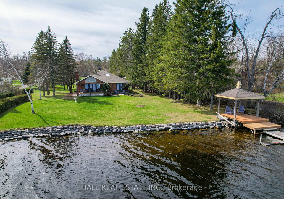 13-fire-route-123-trent-lakes-ontario-x12151945