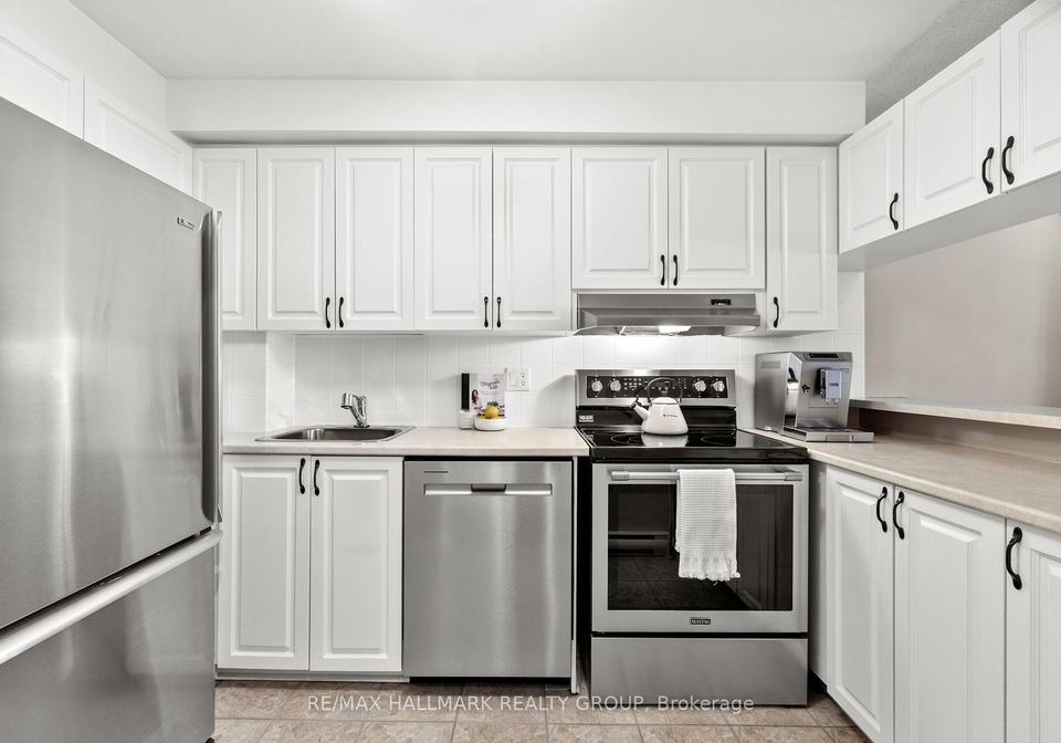 6605-bilberry-drive-ottawa-ontario-x12152029
