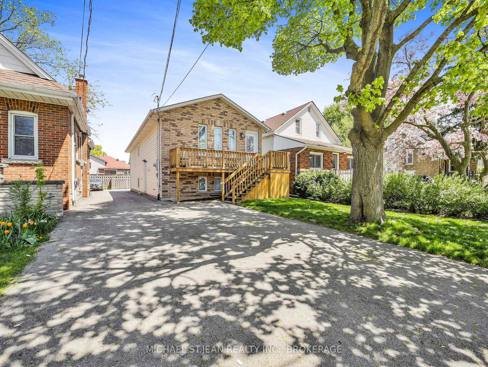 107-alpine-avenue-hamilton-ontario-x12152432
