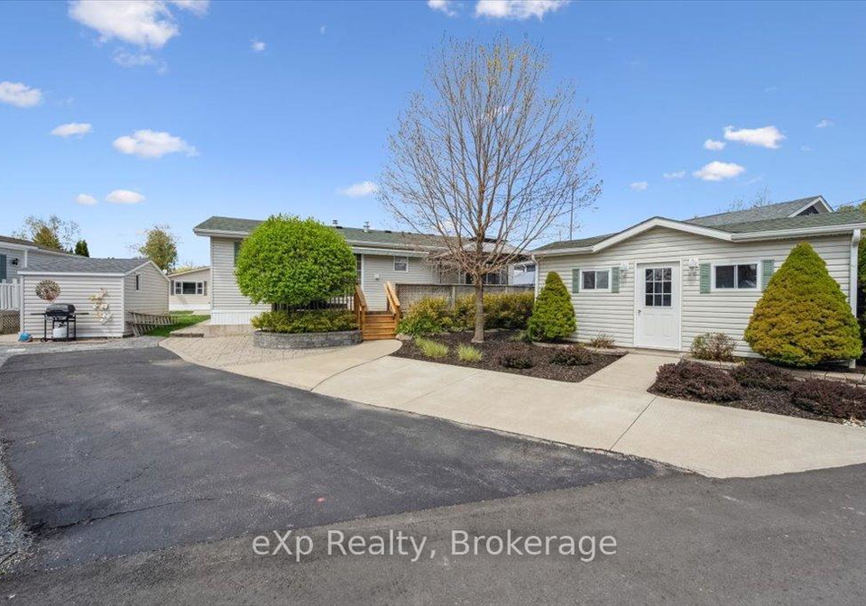 3-trillium-beach-drive-puslinch-ontario-x12152647