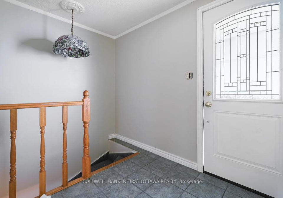 323-amiens-street-ottawa-ontario-x12152751