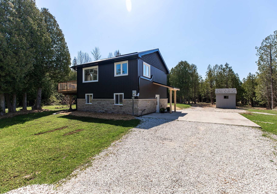 174-oliphant-way-south-bruce-peninsula-ontario-x12153024