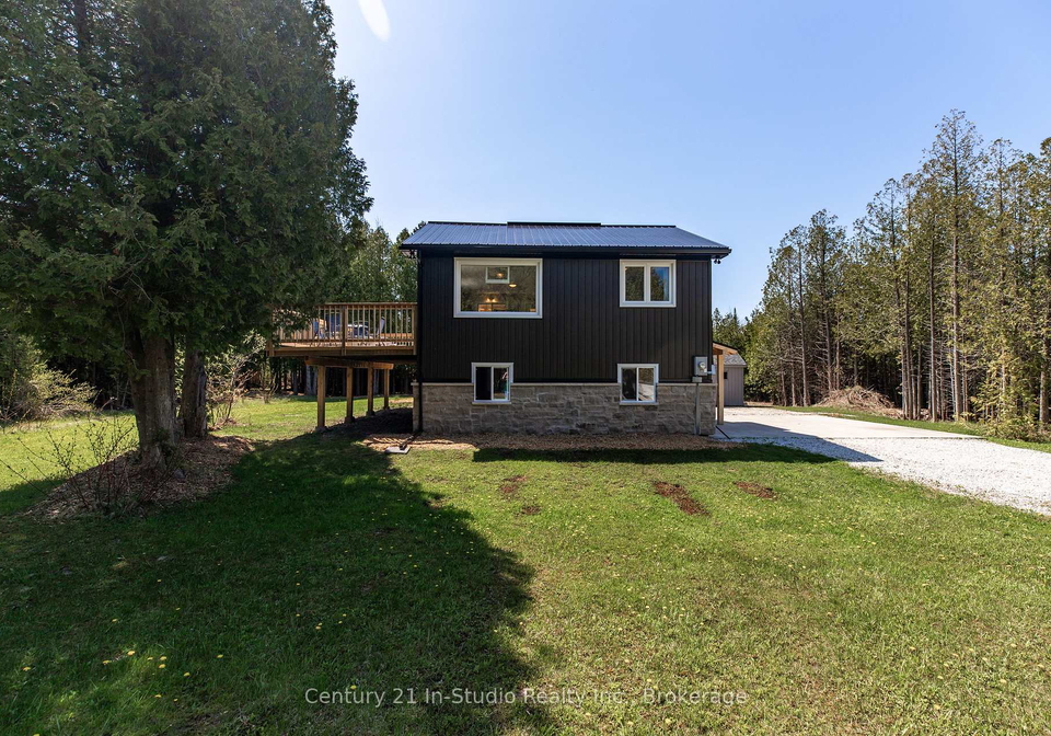 174-oliphant-way-south-bruce-peninsula-ontario-x12153024
