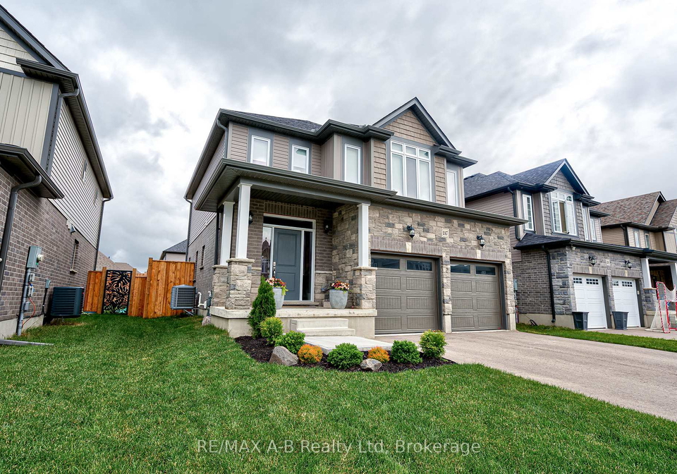 247-bradshaw-drive-stratford-ontario-x12153101