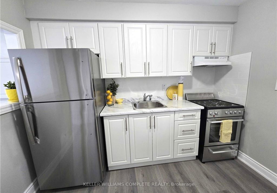 300-balmoral-avenue-hamilton-ontario-x12153107