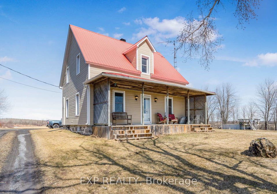 20405-laggan-glenelg-road-north-glengarry-ontario-x12153339