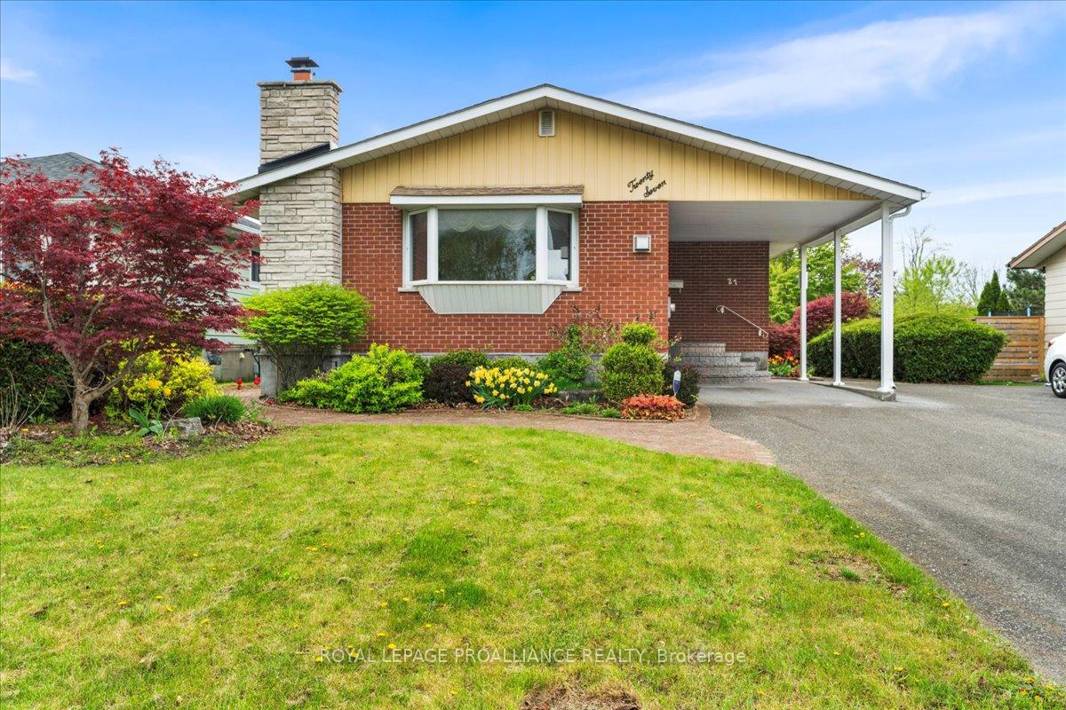27-hollandale-avenue-quinte-west-ontario-x12153430