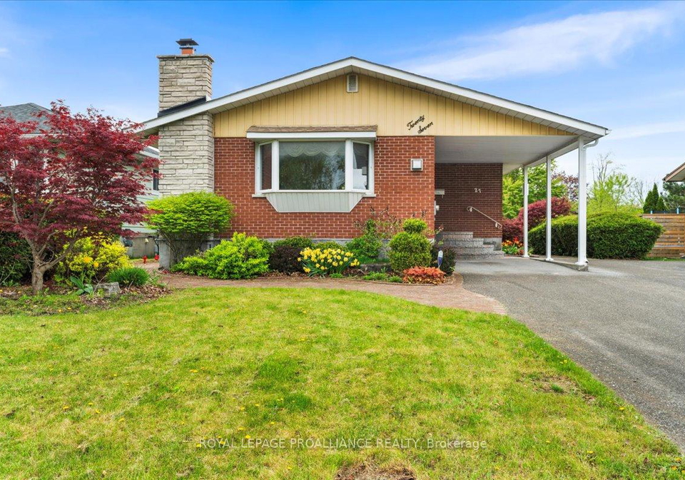 27-hollandale-avenue-quinte-west-ontario-x12153430