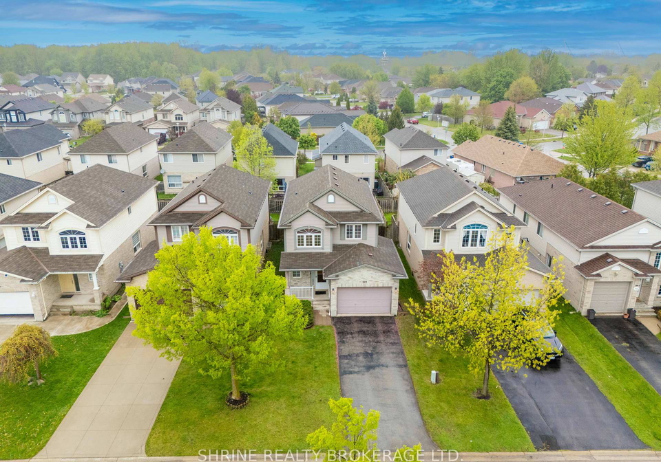809-queensborough-crescent-london-north-ontario-x12153467
