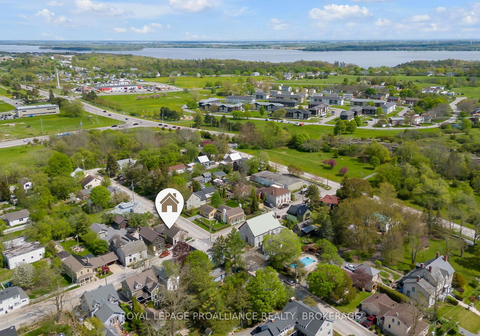 413-regent-street-kingston-ontario-x12153619