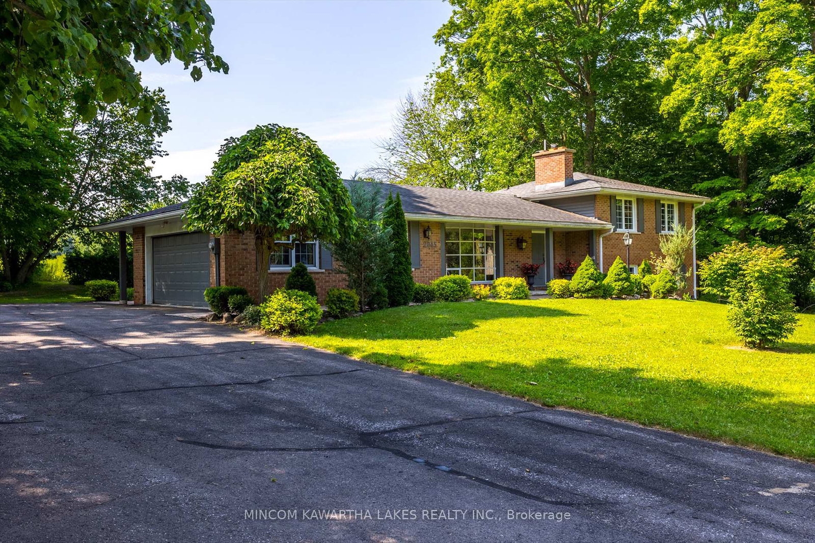 2045-sherbrooke-street-w-cavan-monaghan-ontario-x12153709