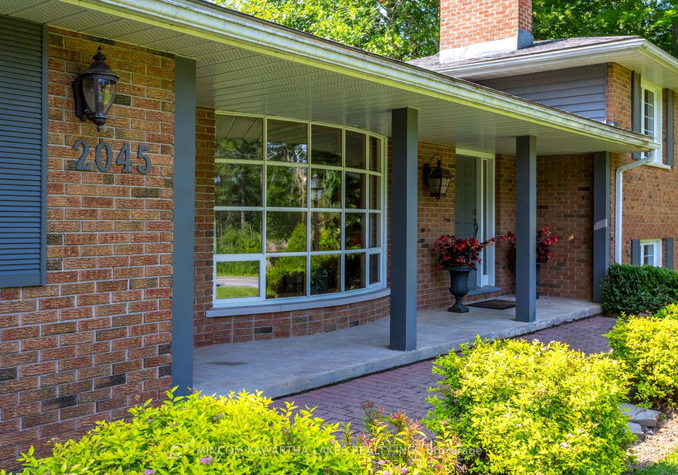 2045-sherbrooke-street-w-cavan-monaghan-ontario-x12153709