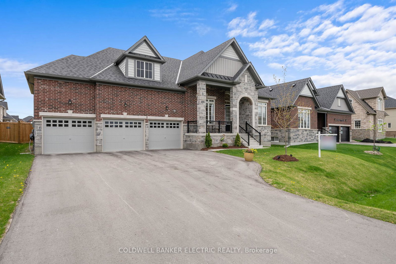 11-golden-meadows-drive-otonabee-south-monaghan-ontario-x12153750
