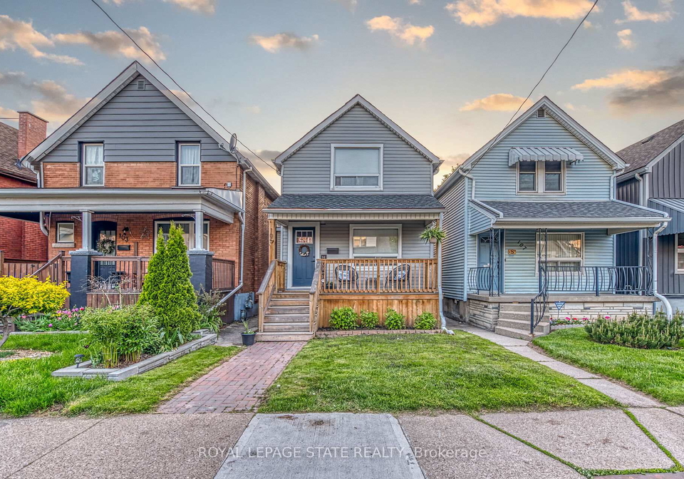 105-grosvenor-avenue-n-hamilton-ontario-x12154390