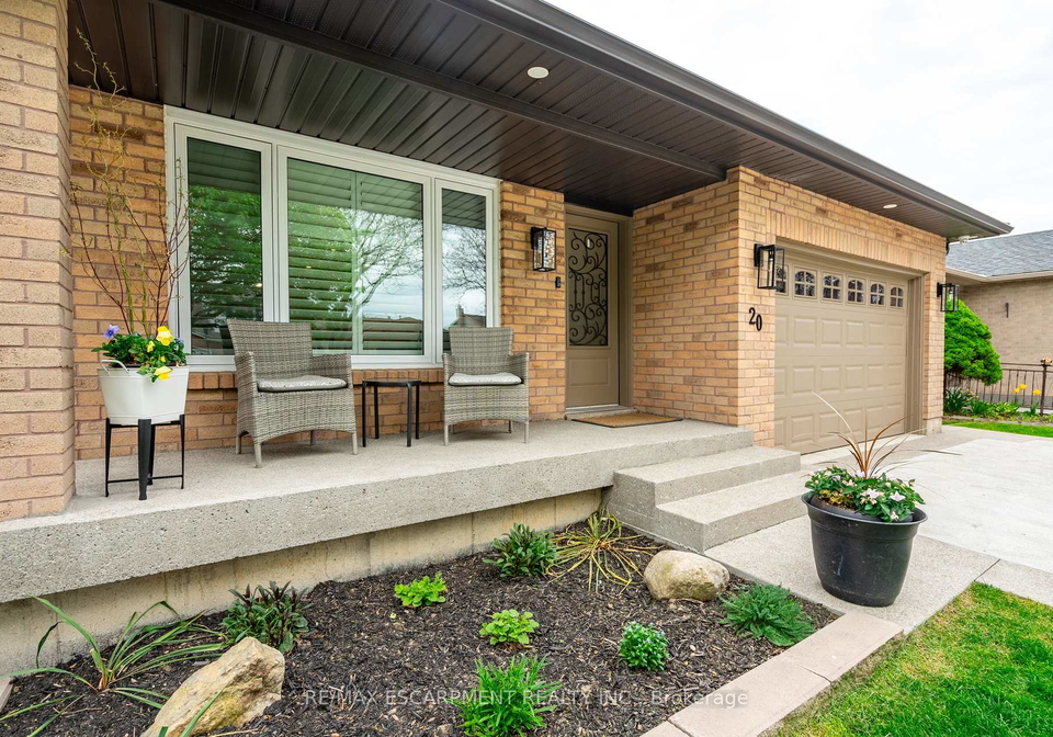 20-benwood-court-hamilton-ontario-x12154753