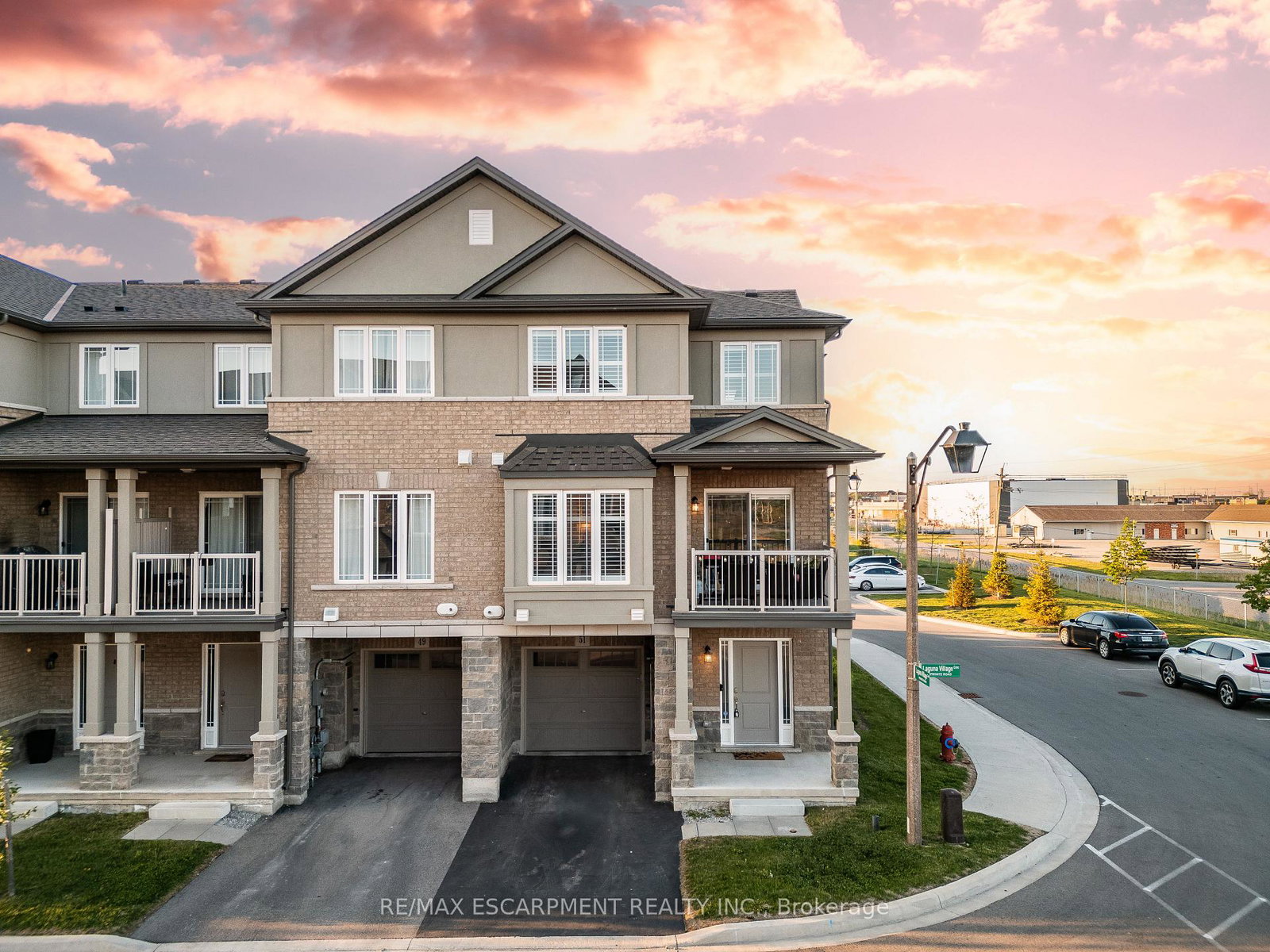 51-laguna-village-crescent-w-hamilton-ontario-x12154766