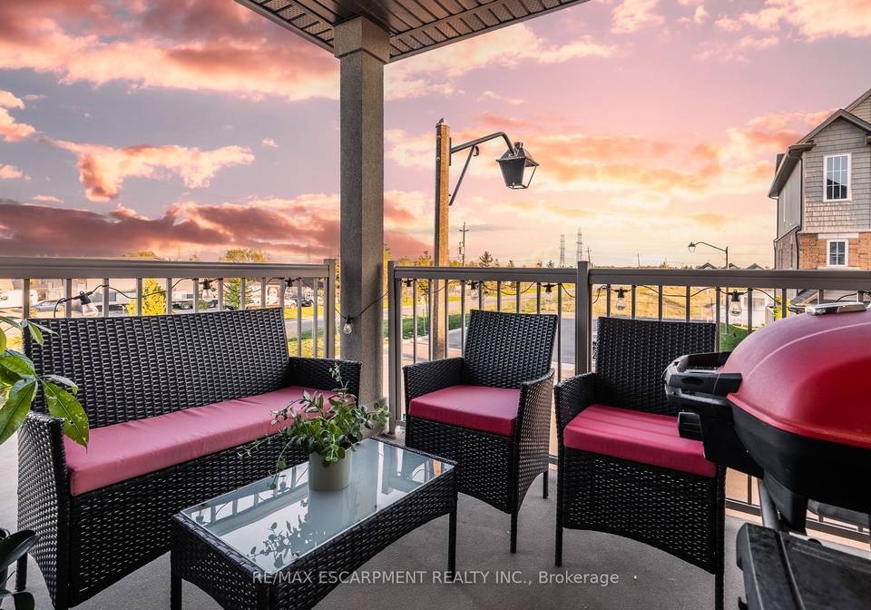 51-laguna-village-crescent-w-hamilton-ontario-x12154766