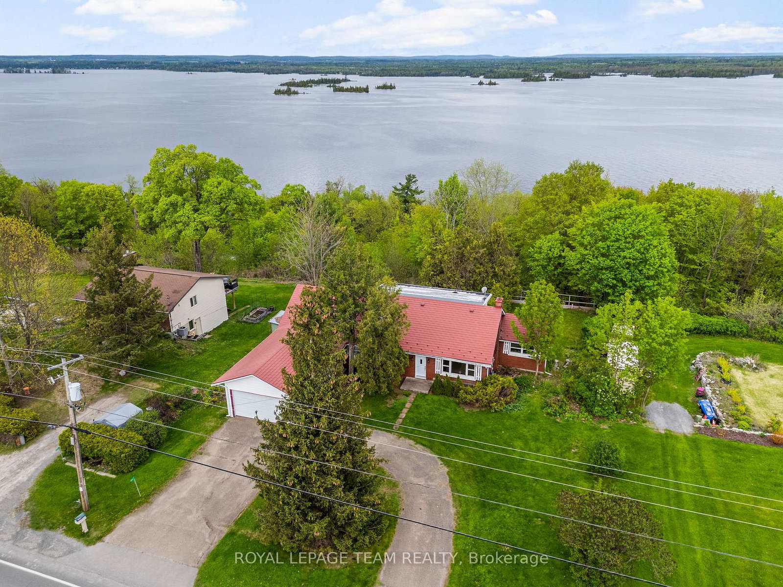 1056-river-road-mcnabbraeside-ontario-x12155049