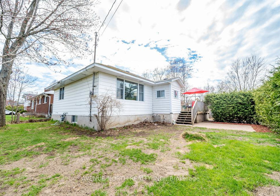 7-laura-street-petawawa-ontario-x12155063