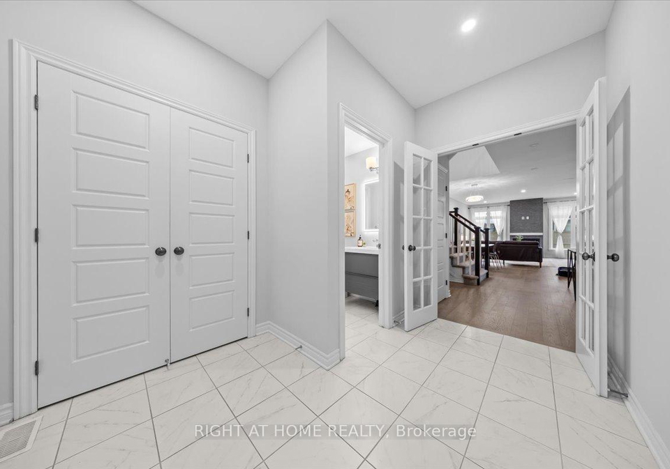 637-vivera-place-ottawa-ontario-x12155510