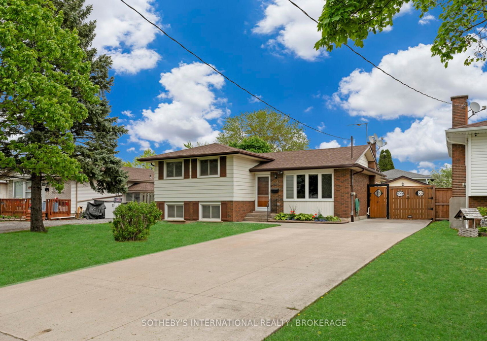 4-huntley-crescent-st-catharines-ontario-x12155557