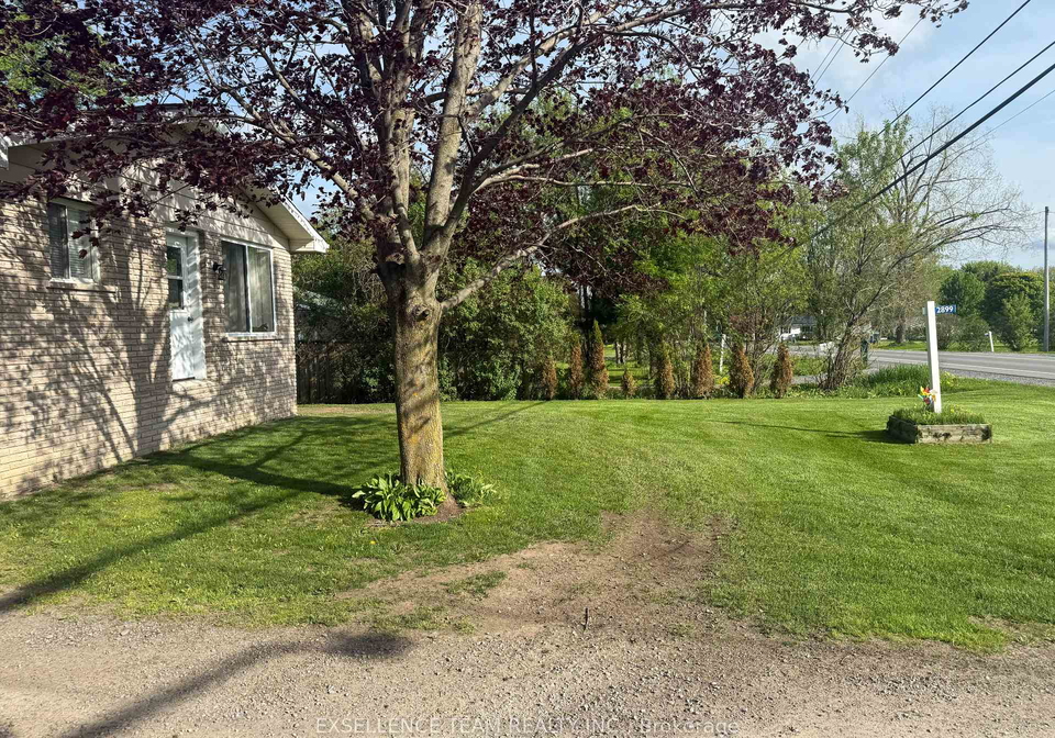 2899-county-road-20-north-glengarry-ontario-x12155636