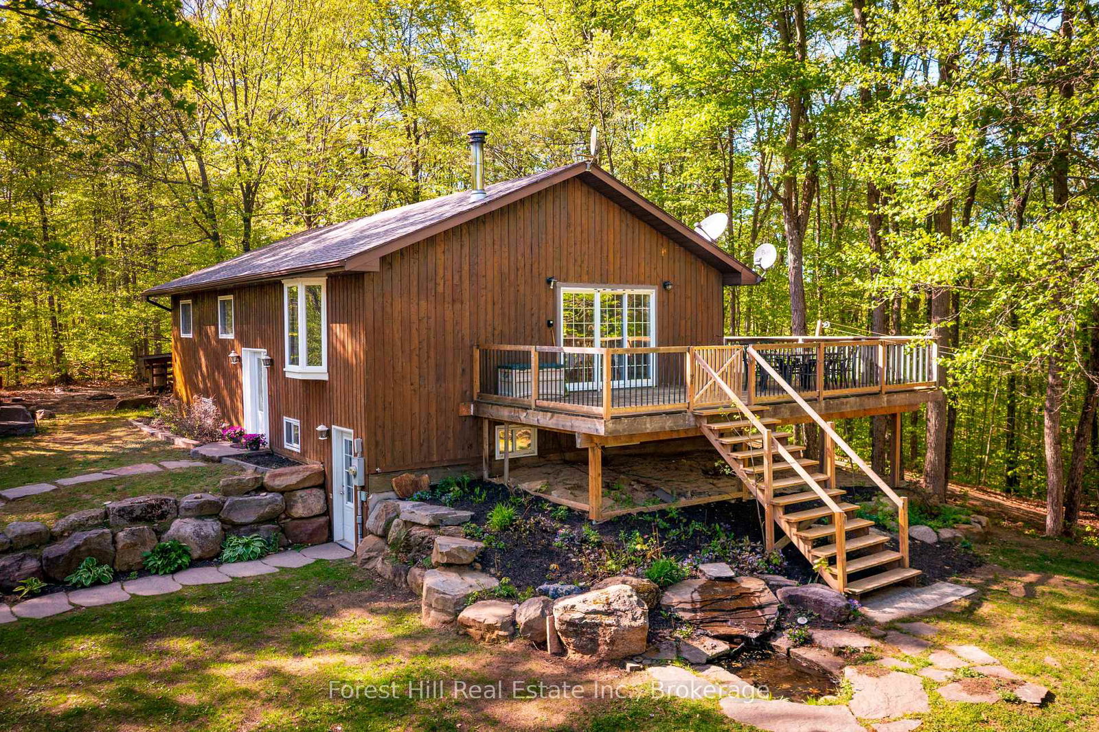 917-portage-road-lake-of-bays-ontario-x12156233