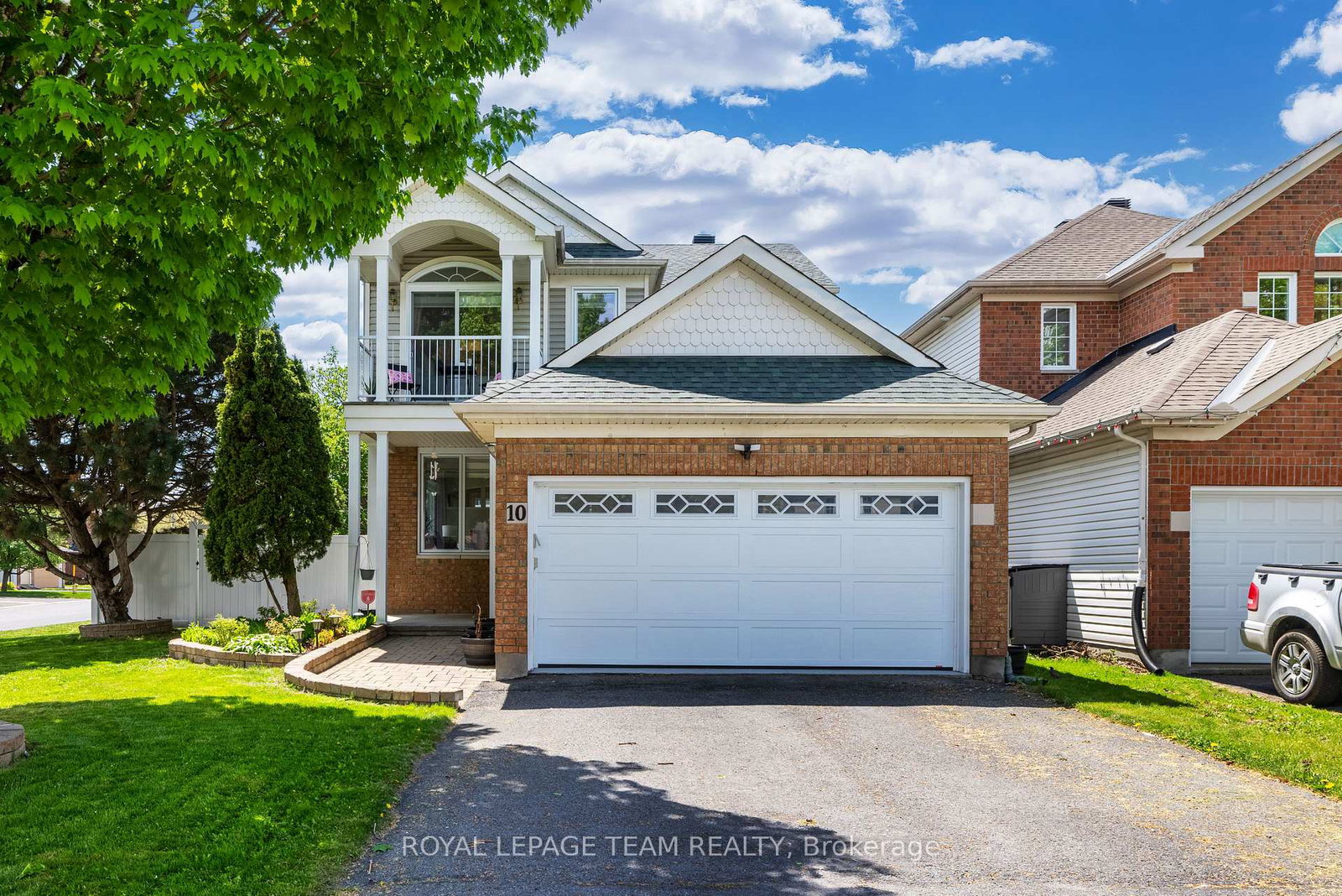 10-sutcliffe-terrace-ottawa-ontario-x12156376
