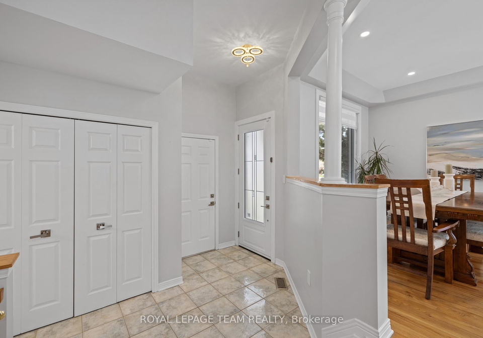 10-sutcliffe-terrace-ottawa-ontario-x12156376