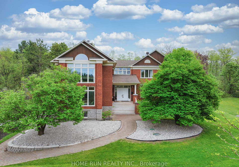 112-lochcarron-crescent-ottawa-ontario-x12156568