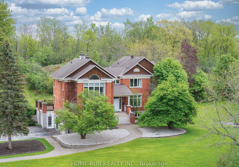 112-lochcarron-crescent-ottawa-ontario-x12156568