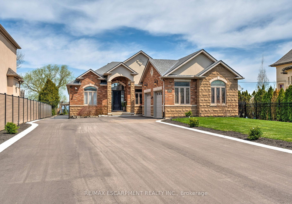 142-watercrest-drive-hamilton-ontario-x12156645