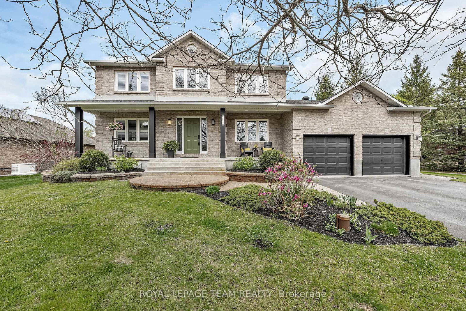 6891-twin-lakes-avenue-ottawa-ontario-x12156681