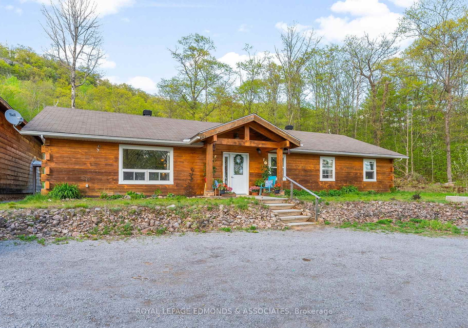 864-tramore-road-north-algona-wilberforce-ontario-x12156976