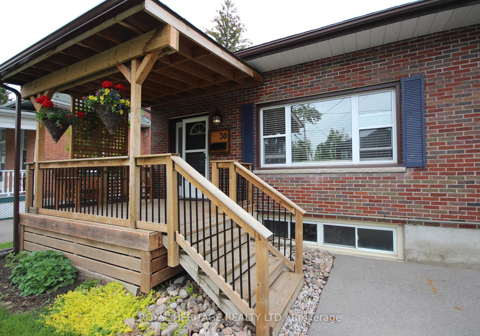30-melbourne-street-w-kawartha-lakes-ontario-x12157353