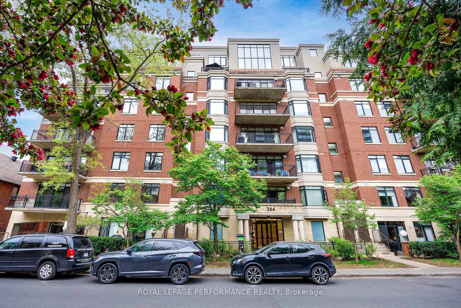 364-cooper-street-ottawa-ontario-x12157931